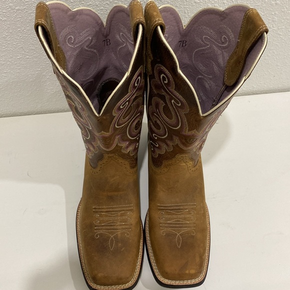 Ariat Quickdraw Ladies Boot Badlands/Wicker
| Size 7 - Picture 12 of 16